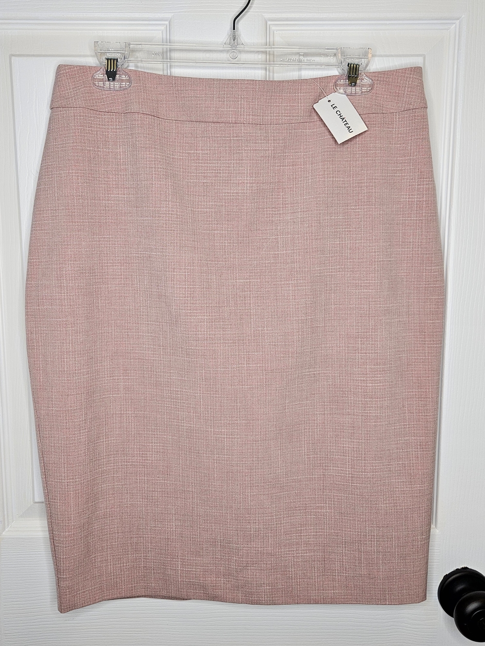 NWT le chateau Blush Pink Pencil Skirt Classic Women's Size 10